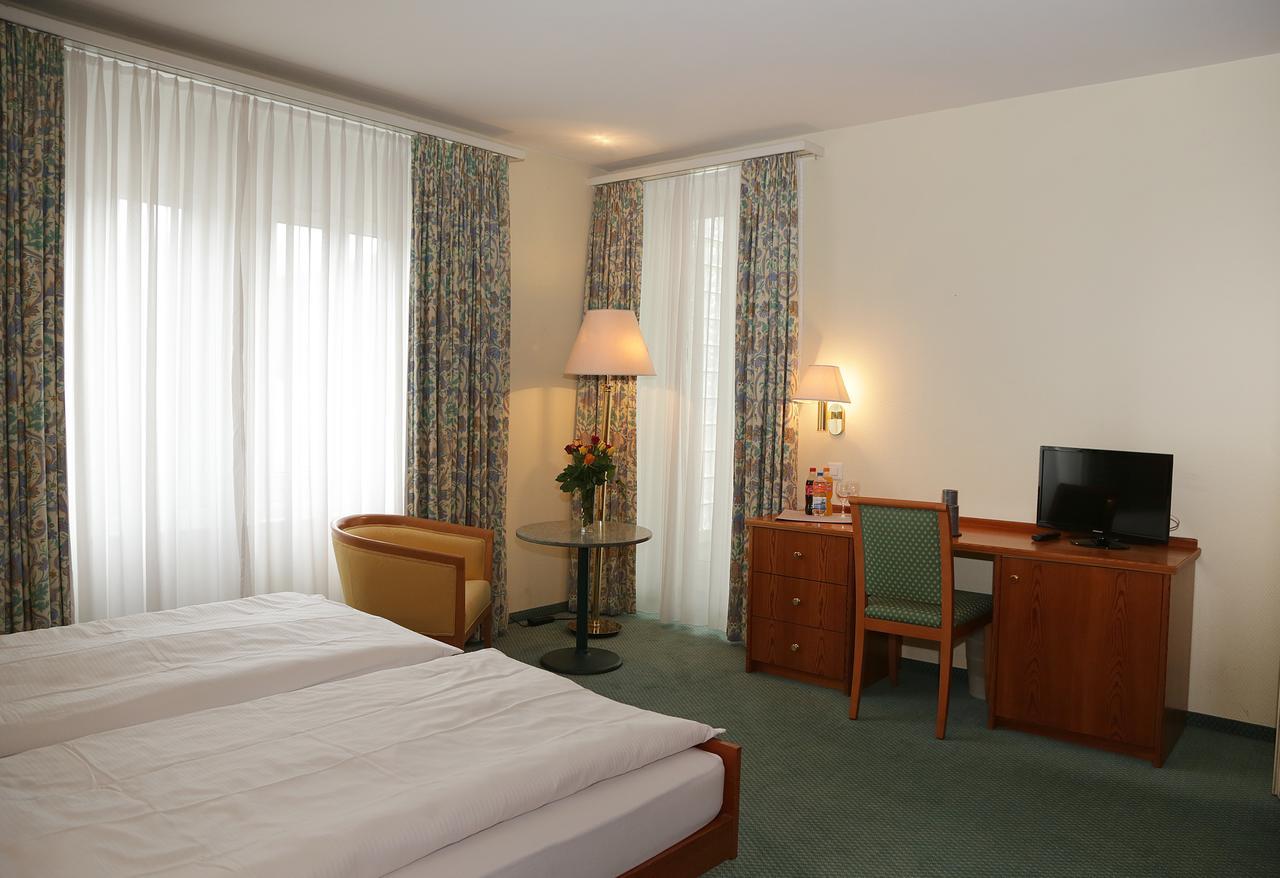 Hotel Derby Davos Exterior photo